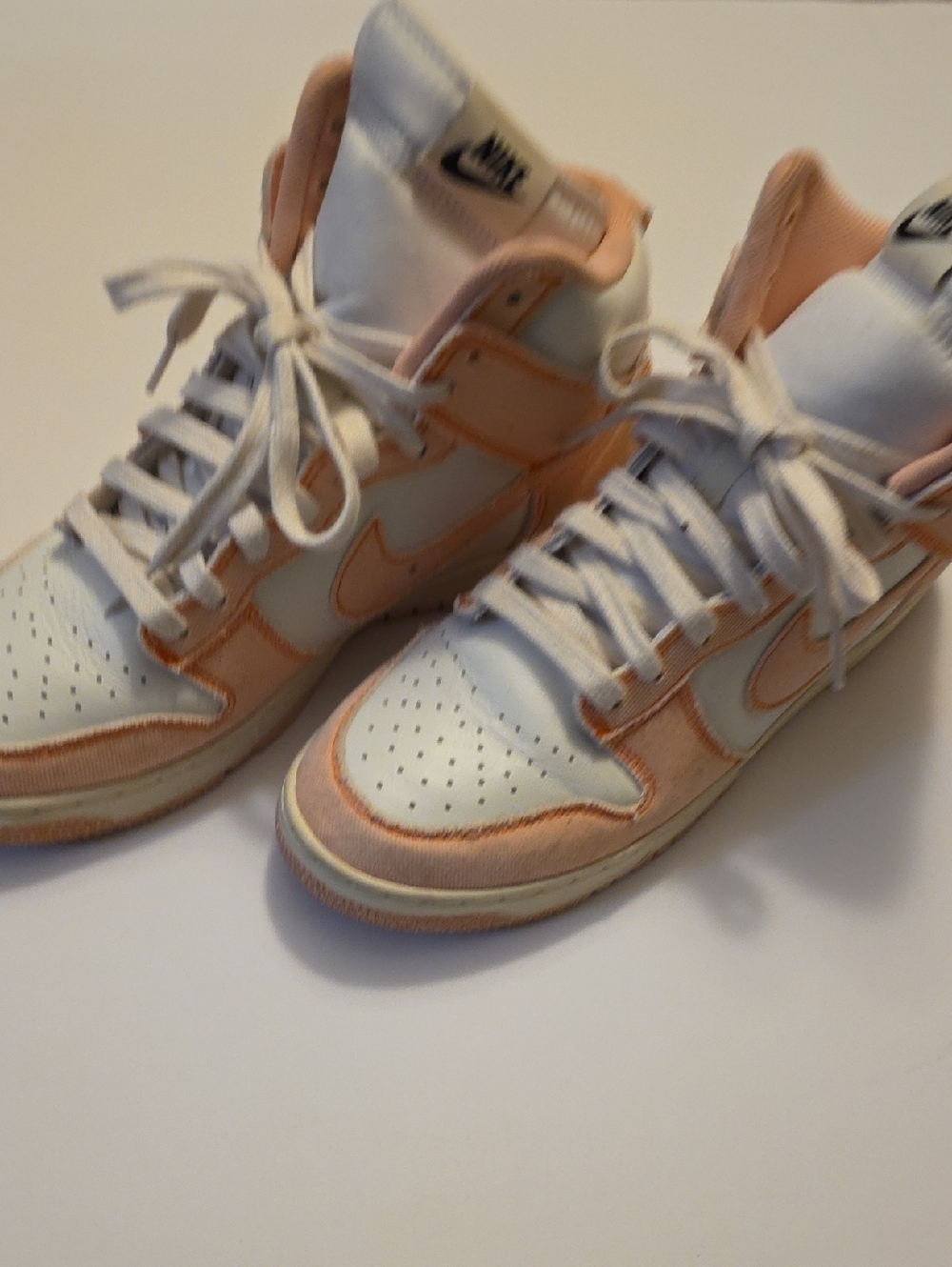 Nike High-Top Sneakers in White & Peachy Pink
